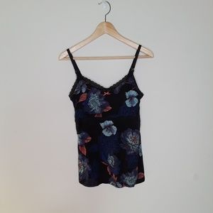 Jessica Simpson nursing top